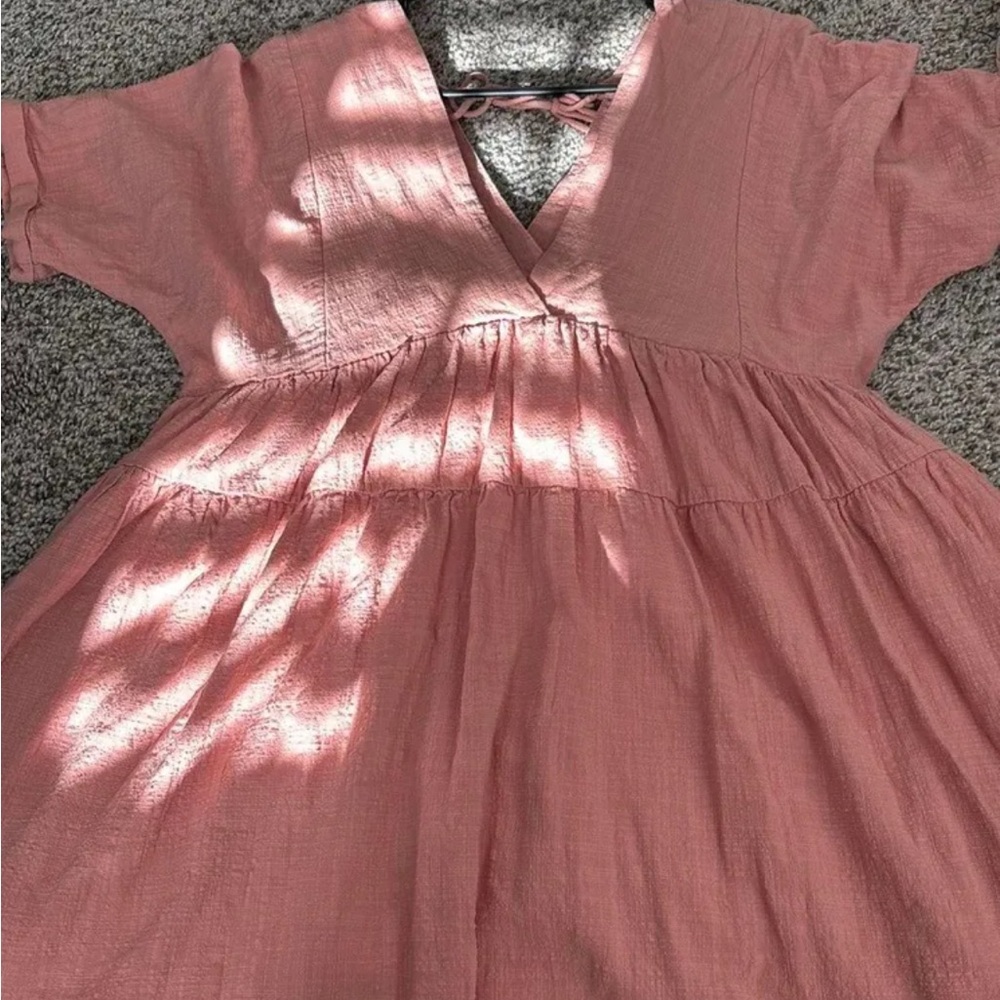 Elegant Pink Midi Dress